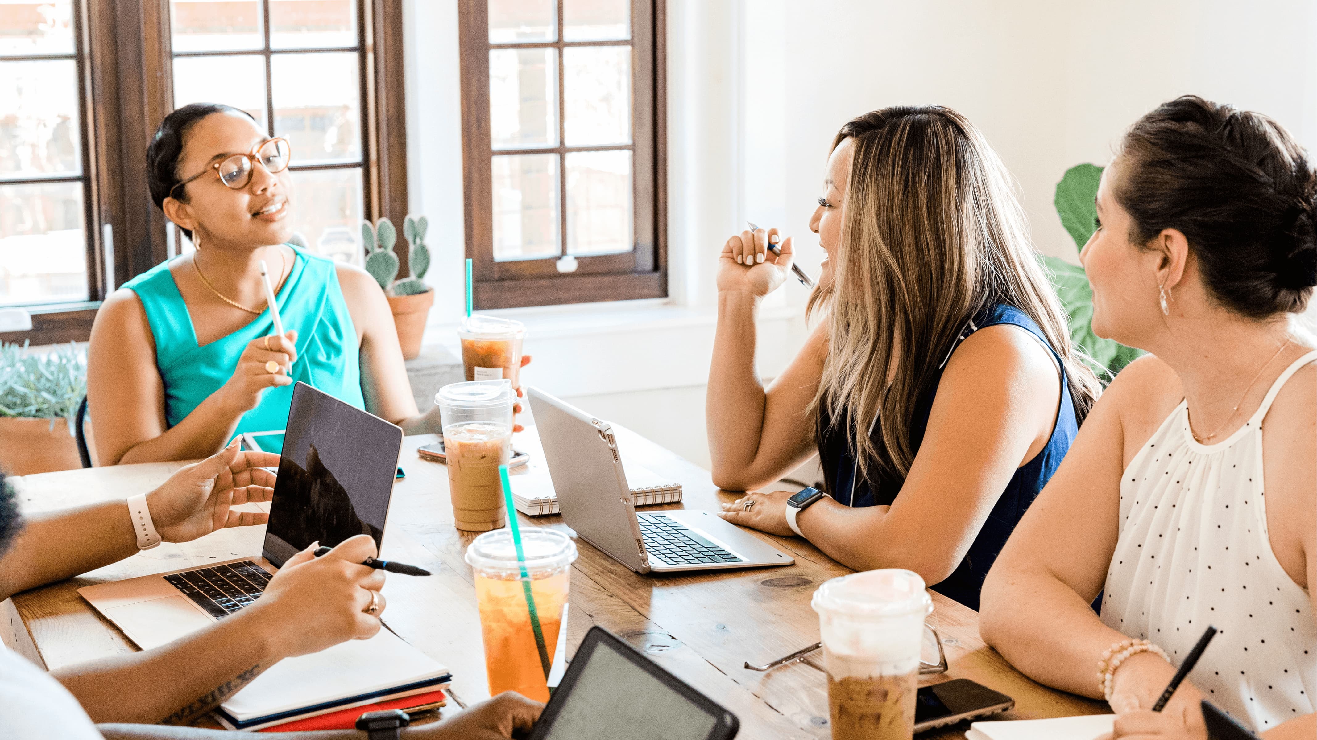 Non-Diet Client Assessment diverse women round table Non-Diet Client Assessment