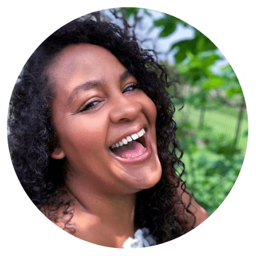 Angie M Jordan Headshot round
